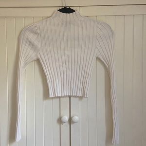 Turtleneck cropped sweater